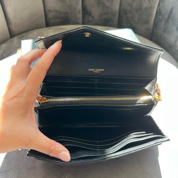 Sold. Yves Saint Laurent Gaby wallet on chain - Picture 5 of 15